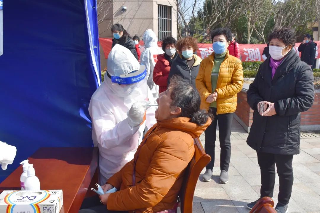 疫情封锁地区照片真实吗.疫情封锁地区照片真实吗？-第3张图片