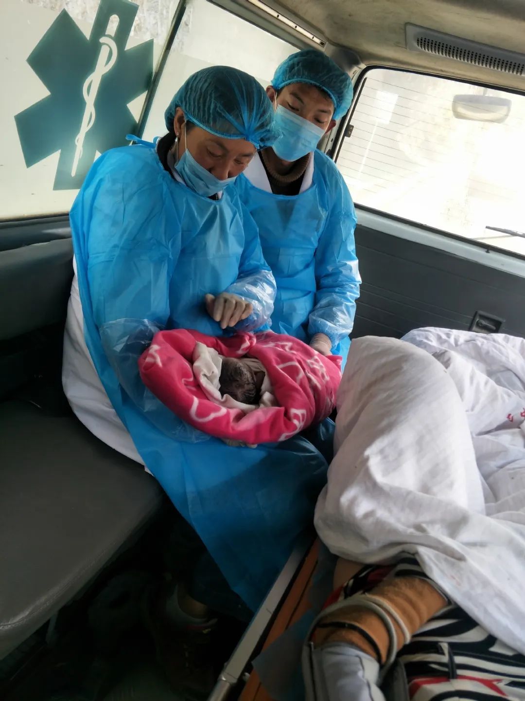 想转院怎么报备疫情地区.转院怎么在当地备案?-第2张图片